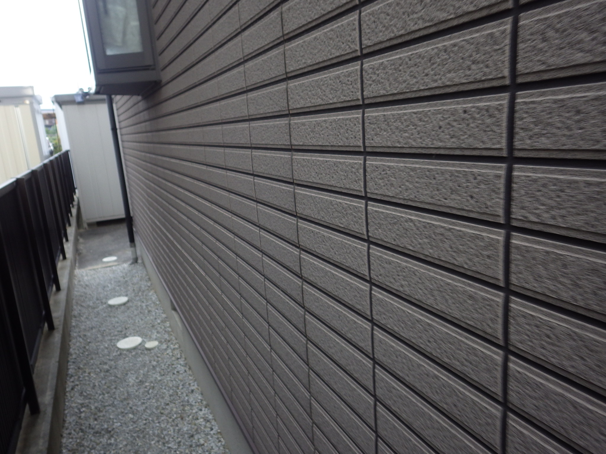 タイル調サイディングボード 外壁塗装 屋根塗装なら豊川市地域密着73年のカトペンへ